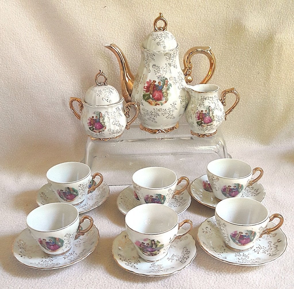 Vintage Mokka Servies jaren 60 uit Frankrijk 22 karaat goud, Antiek en Kunst, Ophalen of Verzenden