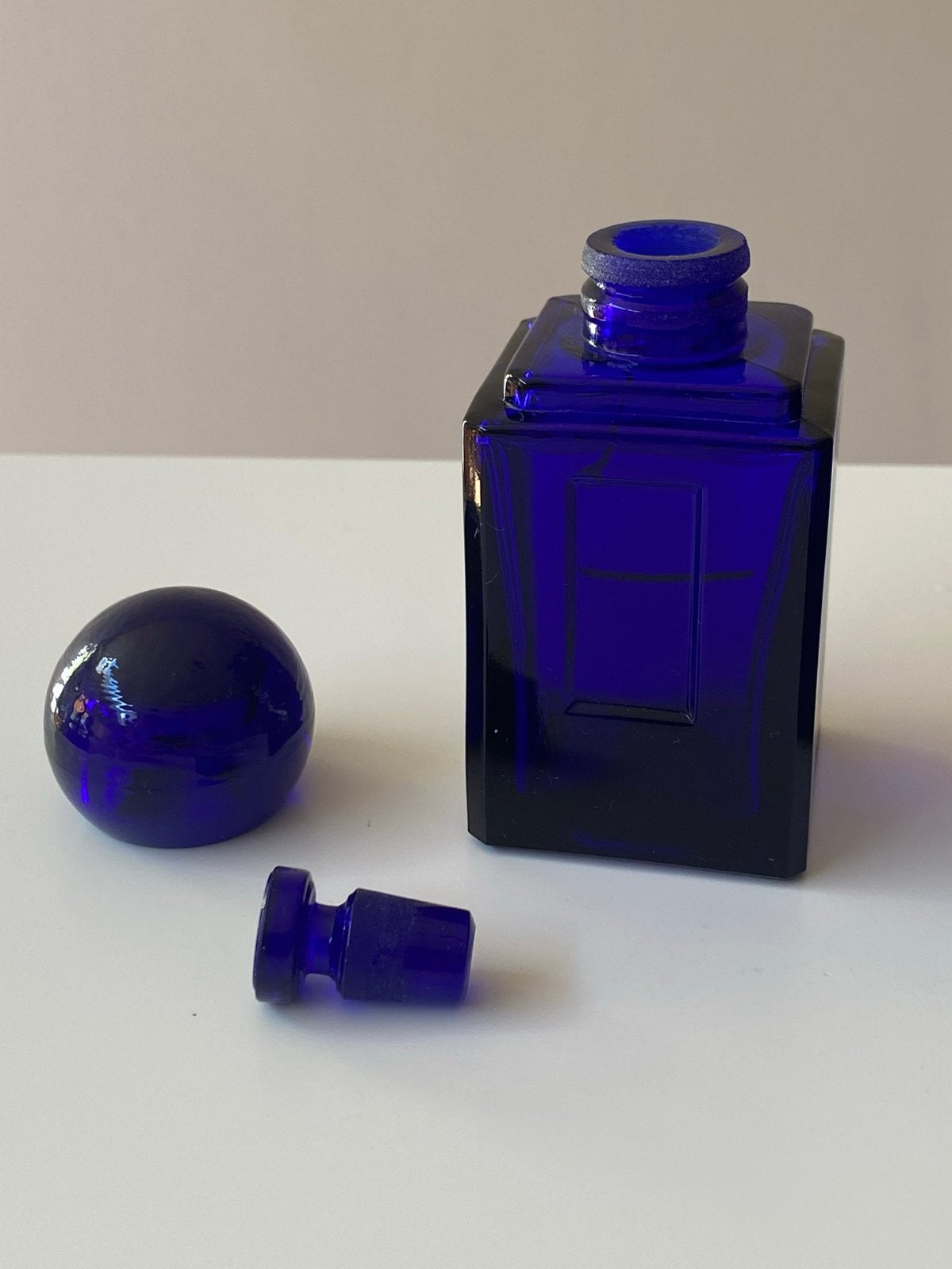 Vintage Kobaltblauwe Glazen Flesjes met Bolvormige Stop, Antiek en Kunst, Ophalen of Verzenden