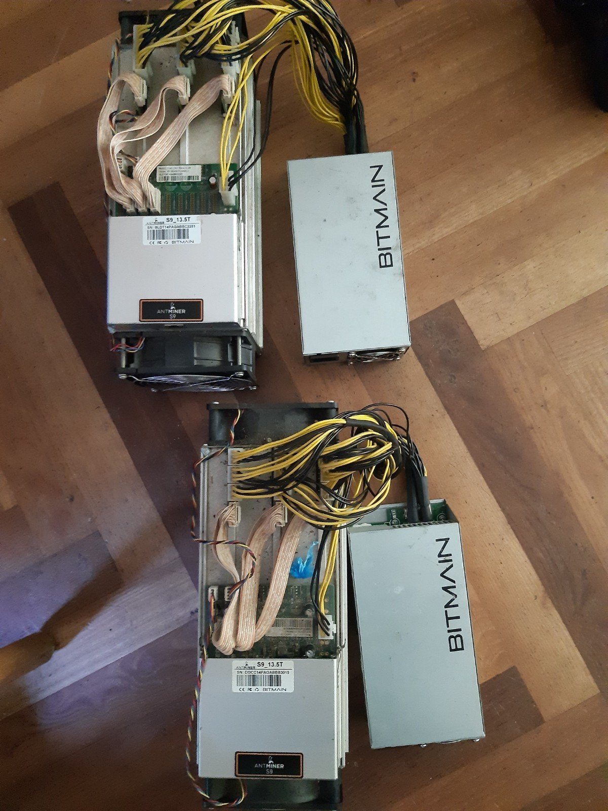 Werkende Antminer S9 13.5T Bitcoin Miner (2 stuks), Computers en Software, Overige Computers en Software, Ophalen of Verzenden