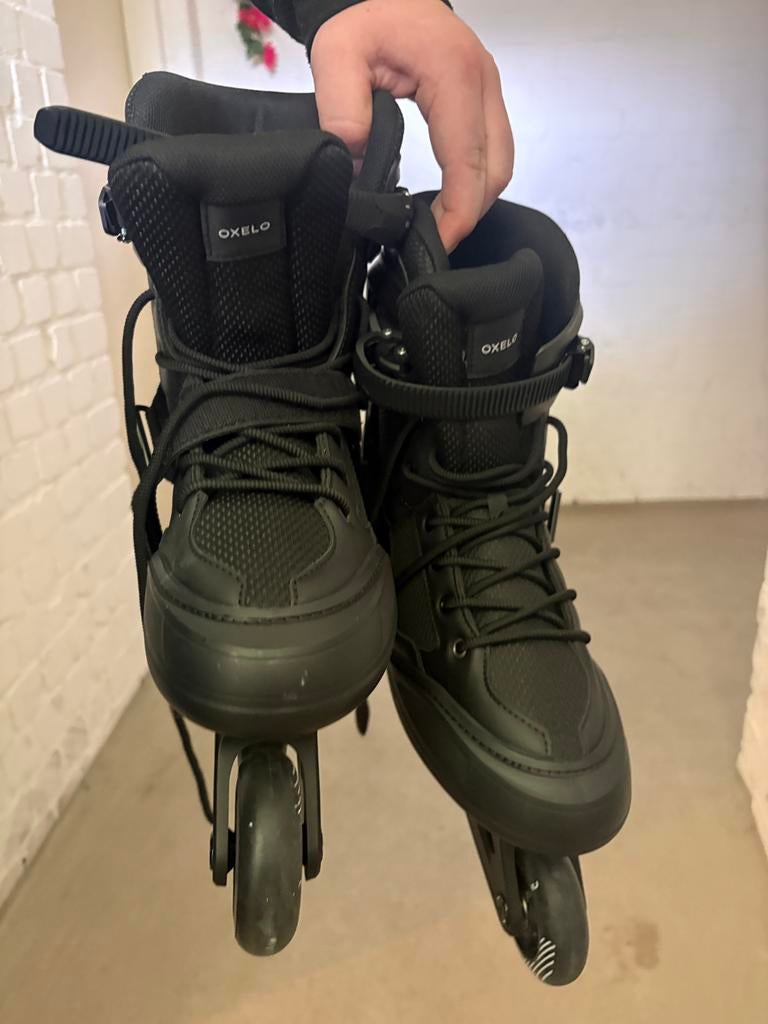 Oxelo inline skates in maat 44, Ophalen of Verzenden, Verstelbaar, Zo goed als nieuw, Inline skates 4 wielen