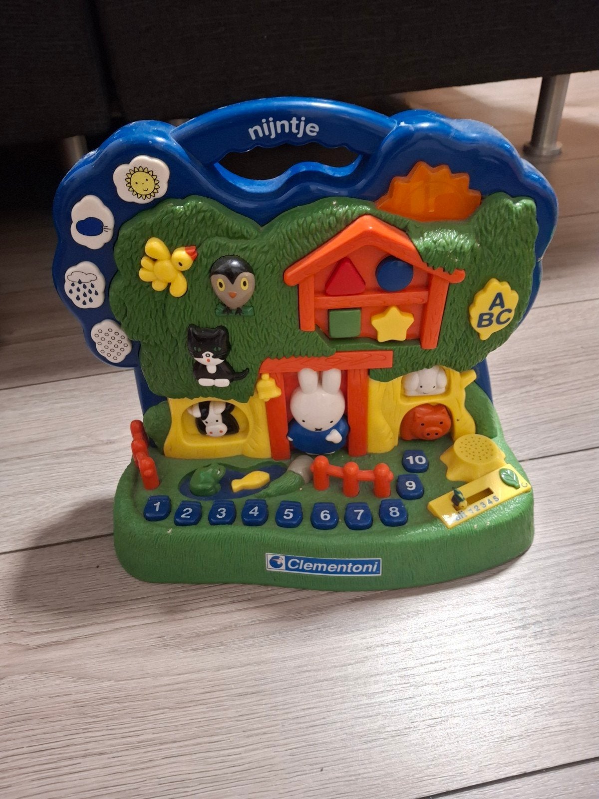 nijntje huis, Ophalen, 6 maanden tot 2 jaar