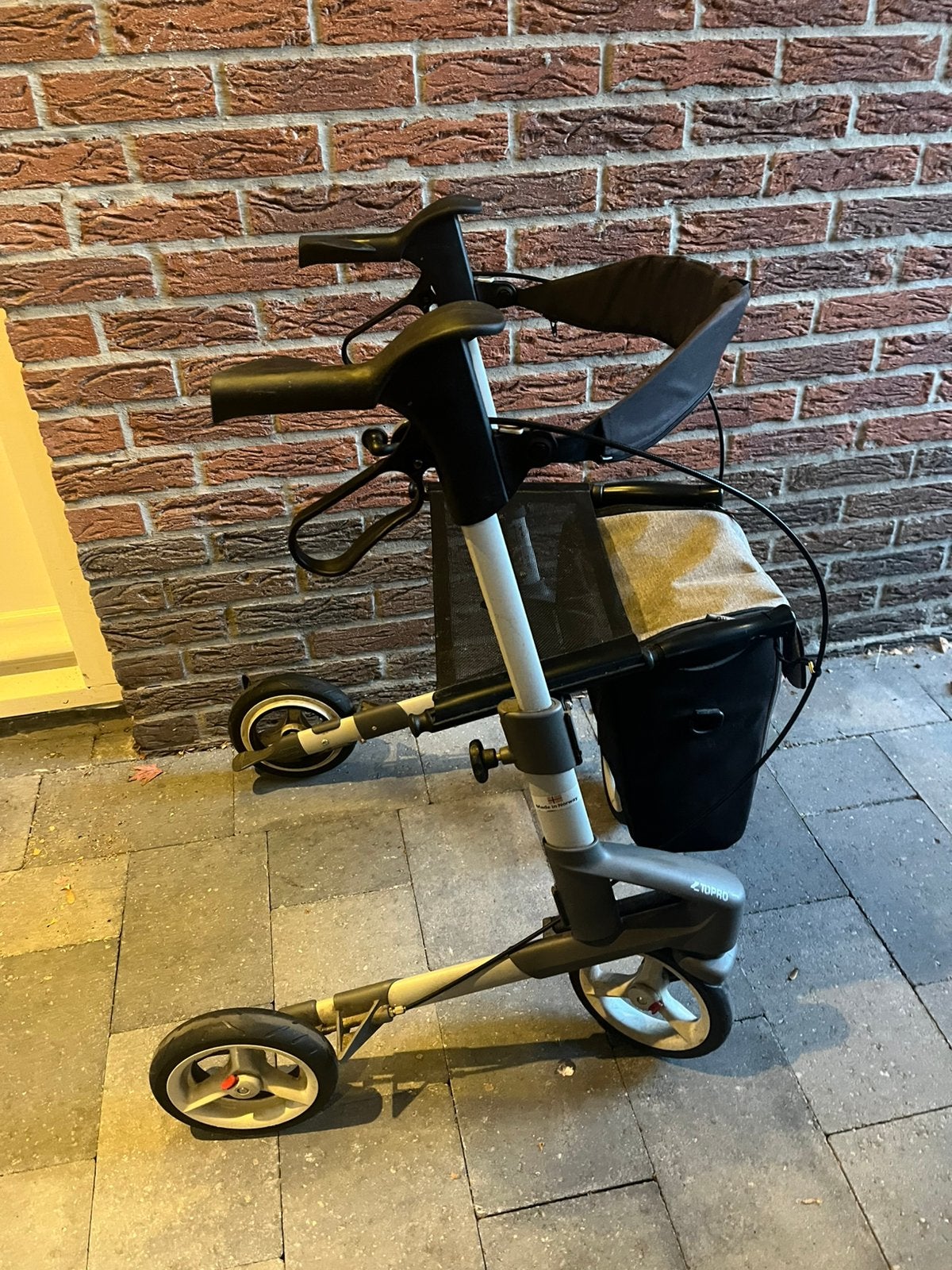 Topro troja 5G rollator maar S, Diversen, Rollators, Ophalen, Opvouwbaar, Zo goed als nieuw