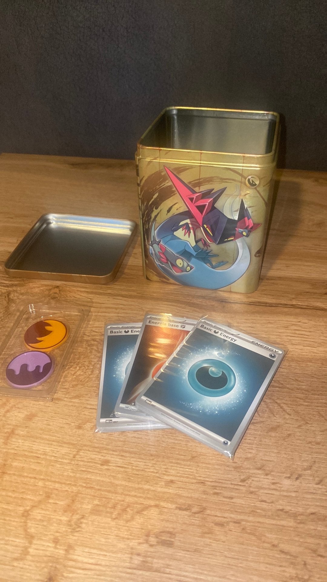 pokemonkaartenblik met 3 zelfgemaakte booster packs, Ophalen, Zo goed als nieuw, Booster