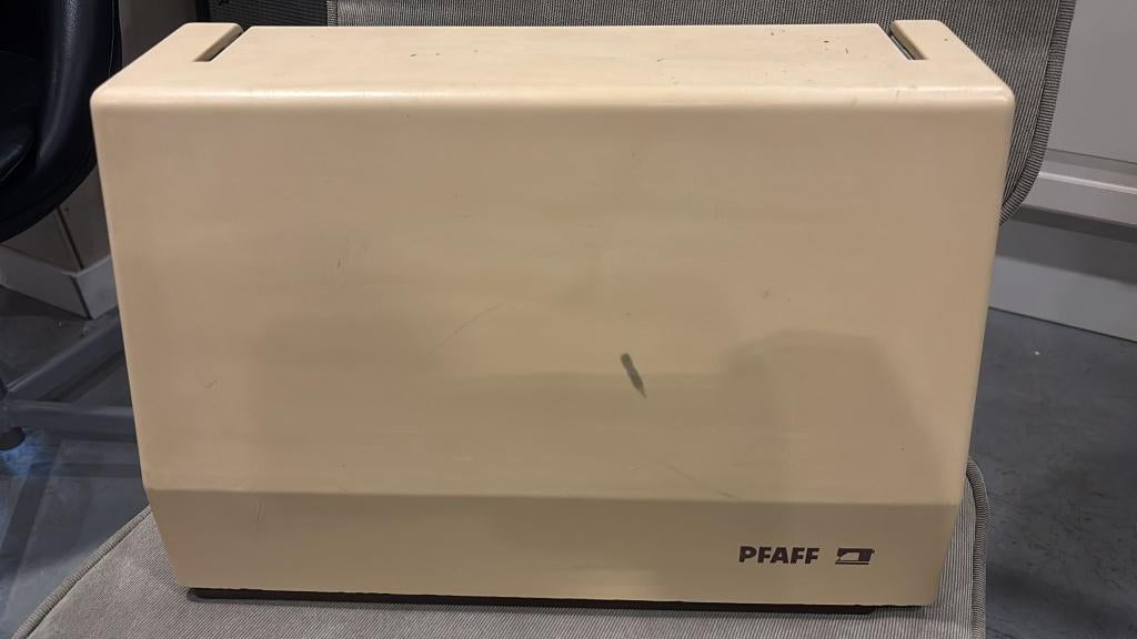 PFAFF Tiptronic 1069, Hobby en Vrije tijd, Naaimachines en Toebehoren, Ophalen, Gebruikt, Naaimachine, Pfaff
