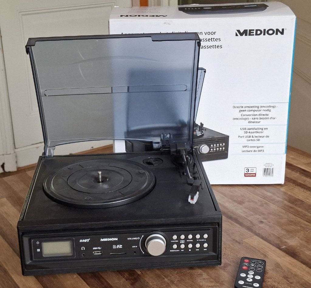 Medion 43713 Platenspeler/MP3, Ophalen, Zo goed als nieuw, Platenspeler, Overige merken