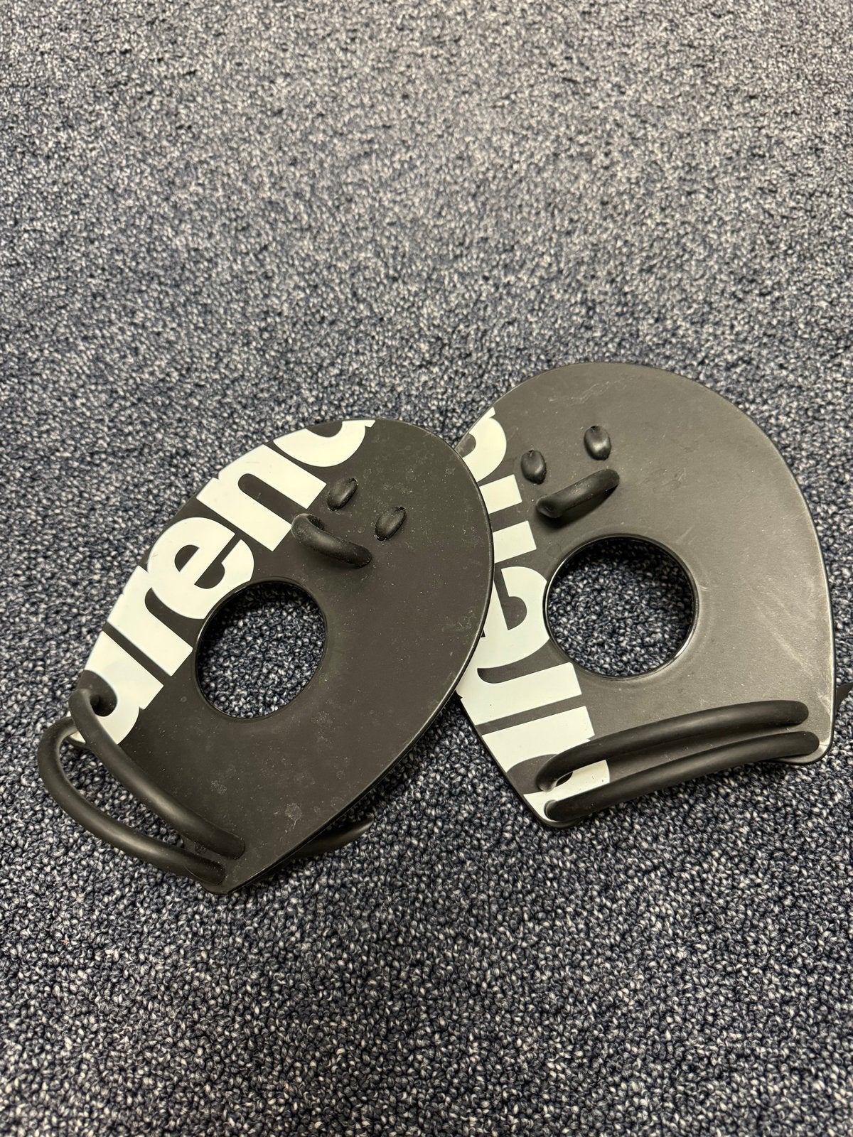 Arena handpaddles voor zwemtraining, Ophalen of Verzenden, Gebruikt