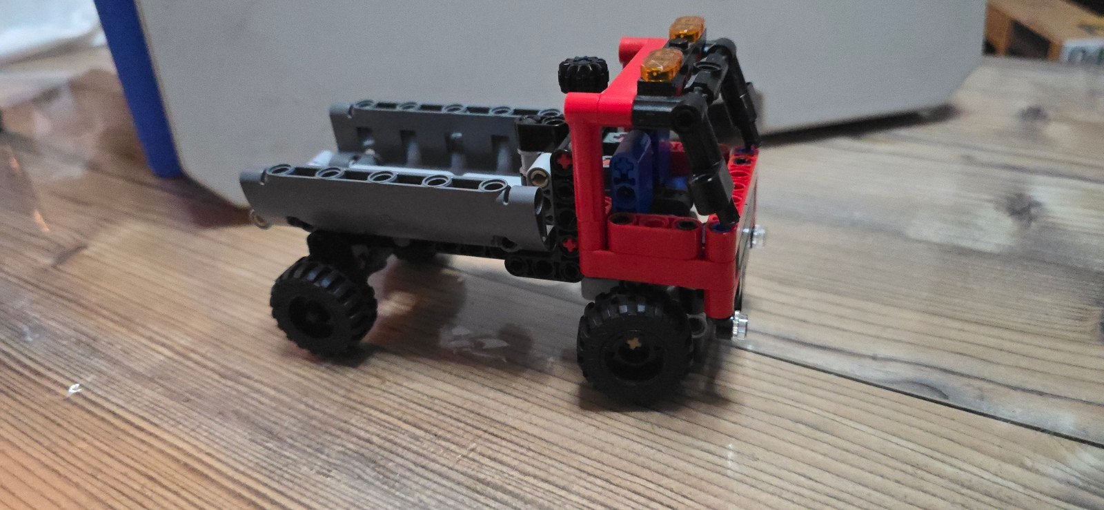 LEGO Technic 42084 Haakarmvoertuig, Lego, Compleet, Ophalen of Verzenden, Zo goed als nieuw