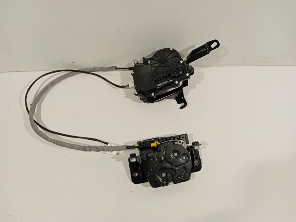 Slot mechaniek kofferdeksel achterklep elektrisch BMW 4 seri, Onderdelen@venauto.nl, Van der Ven Autorecycling B.V., Gebruikt
