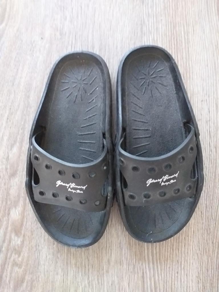 Badslippers maat 33, Jongen of Meisje, Overige typen, Ophalen of Verzenden, Zo goed als nieuw