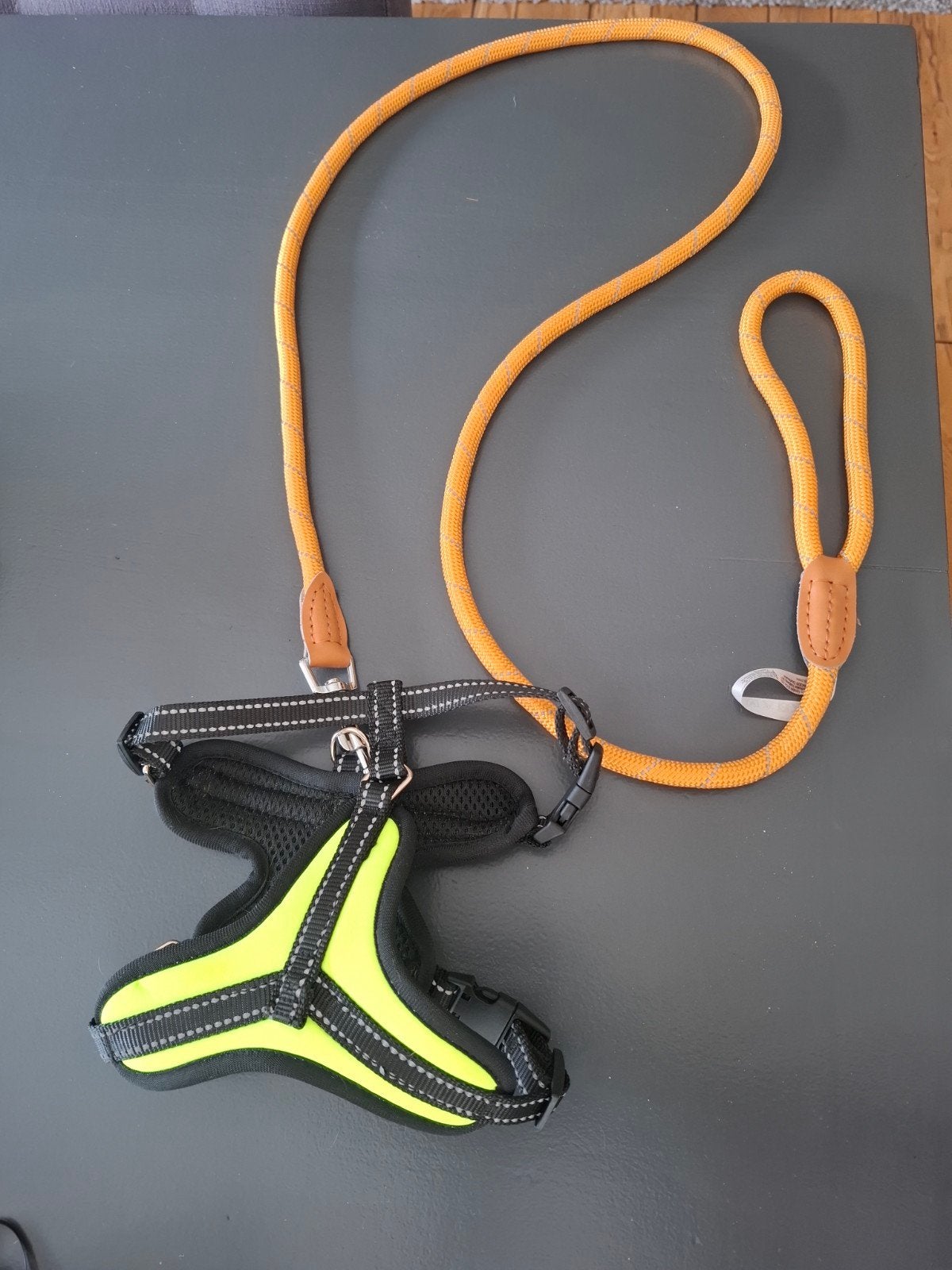 tuigje met riem, Ophalen, Nieuw