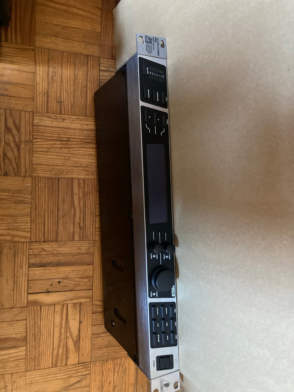 Behringer DEQ2496 Ultracurve Pro Digitale Audio Processor, Ophalen, Gebruikt