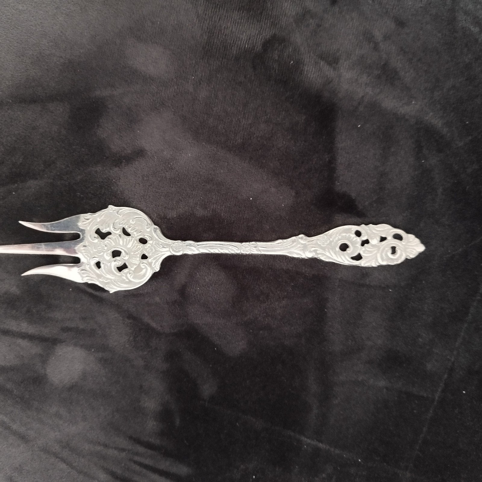 verzilverde cakeprikker (ontwerper Georg Nilsson)., Antiek en Kunst, Ophalen of Verzenden