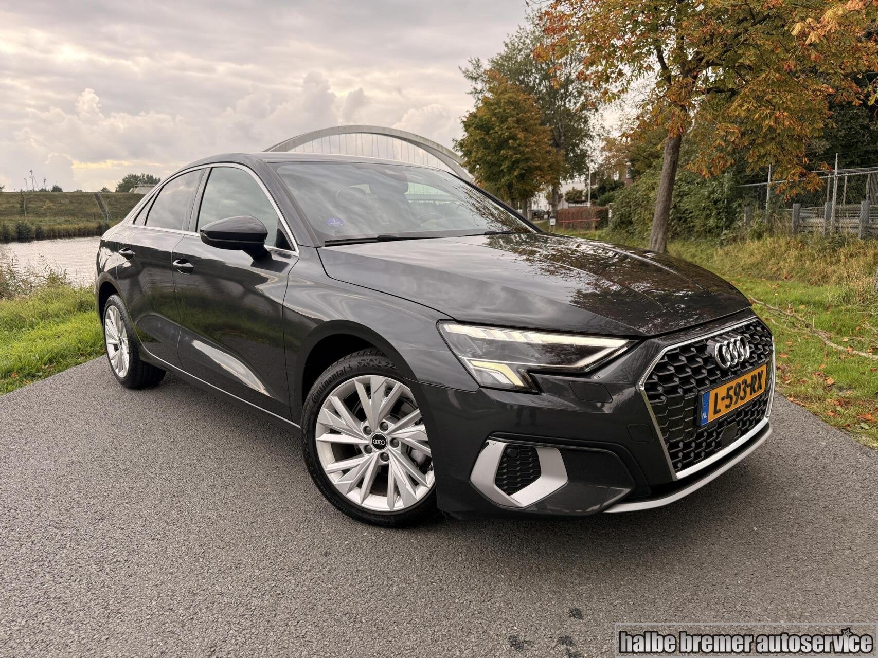 Audi A3 Limousine 30 TFSI Advanced |Matrix LED|PDC|Clima|, Auto's, Verwarmde buitenspiegels, Gebruikt, Origineel Nederlands, Bedrijf
