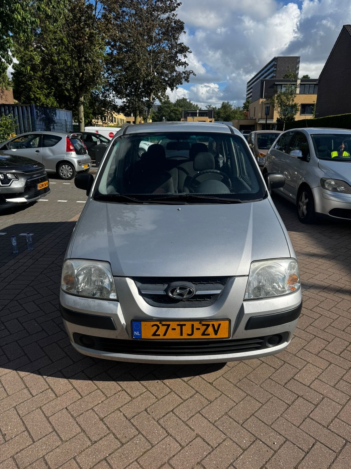 Hyundai Atos 1.1 2006 Grijs, Auto's, Voorwielaandrijving, 31 €/maand, 4 cilinders, Origineel Nederlands