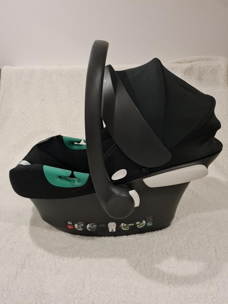 Cybex Aton Black Maxi Cosi Autostoel - ZGAN, Autogordel, Zijbescherming, Zo goed als nieuw, 0 t/m 13 kg
