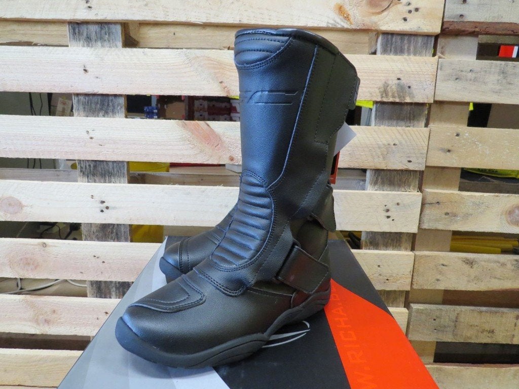 Nieuwe motorlaars van 109,95 voor 89,95 maat 46, Info@igmtrading.nl, Haaksbergen, Igm trading, Laarzen