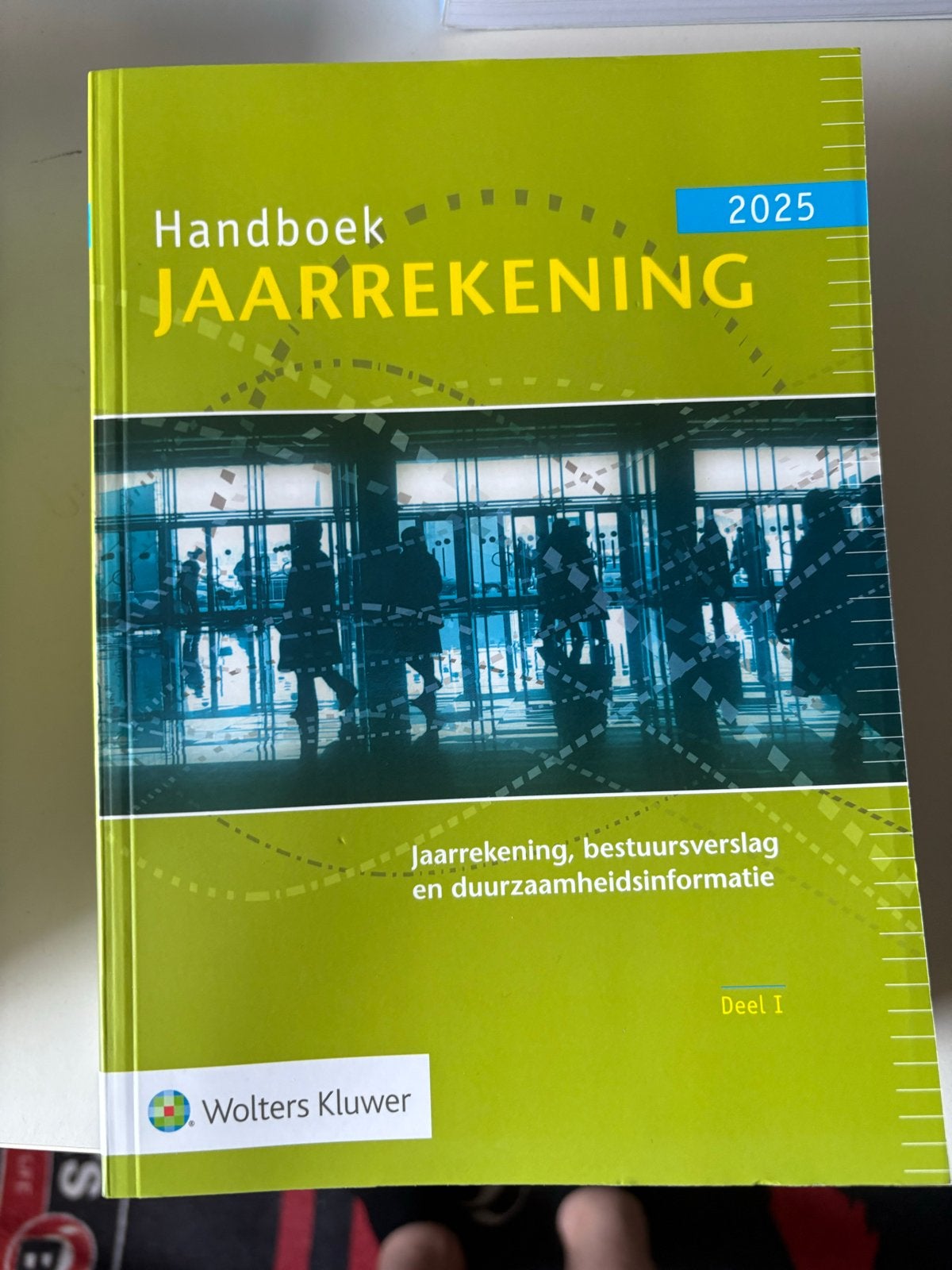 Handboek Jaarrekening 2025 - Deel 1 & 2 (Wolters Kluwer), Boeken, Verzenden, Gamma, Zo goed als nieuw, HBO