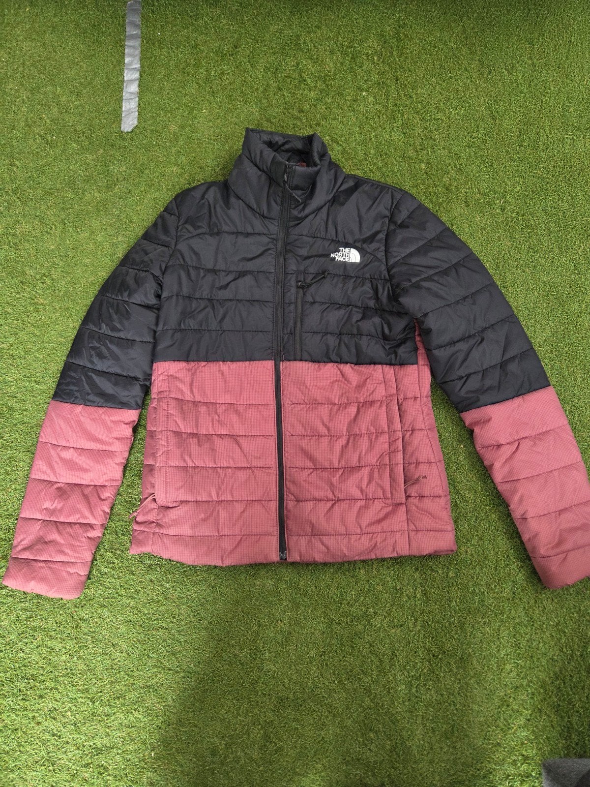 The North Face Puffer Jas Zwart/Roze Maat S, Maat 38/40 (M), Zwart, Ophalen of Verzenden, Zo goed als nieuw
