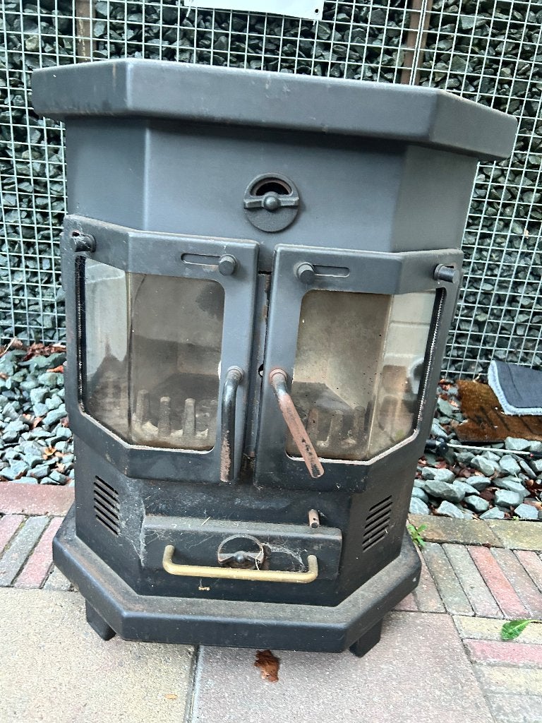 Karakteristieke houtkachel, Ophalen, Gebruikt, Hout, Houtkachel