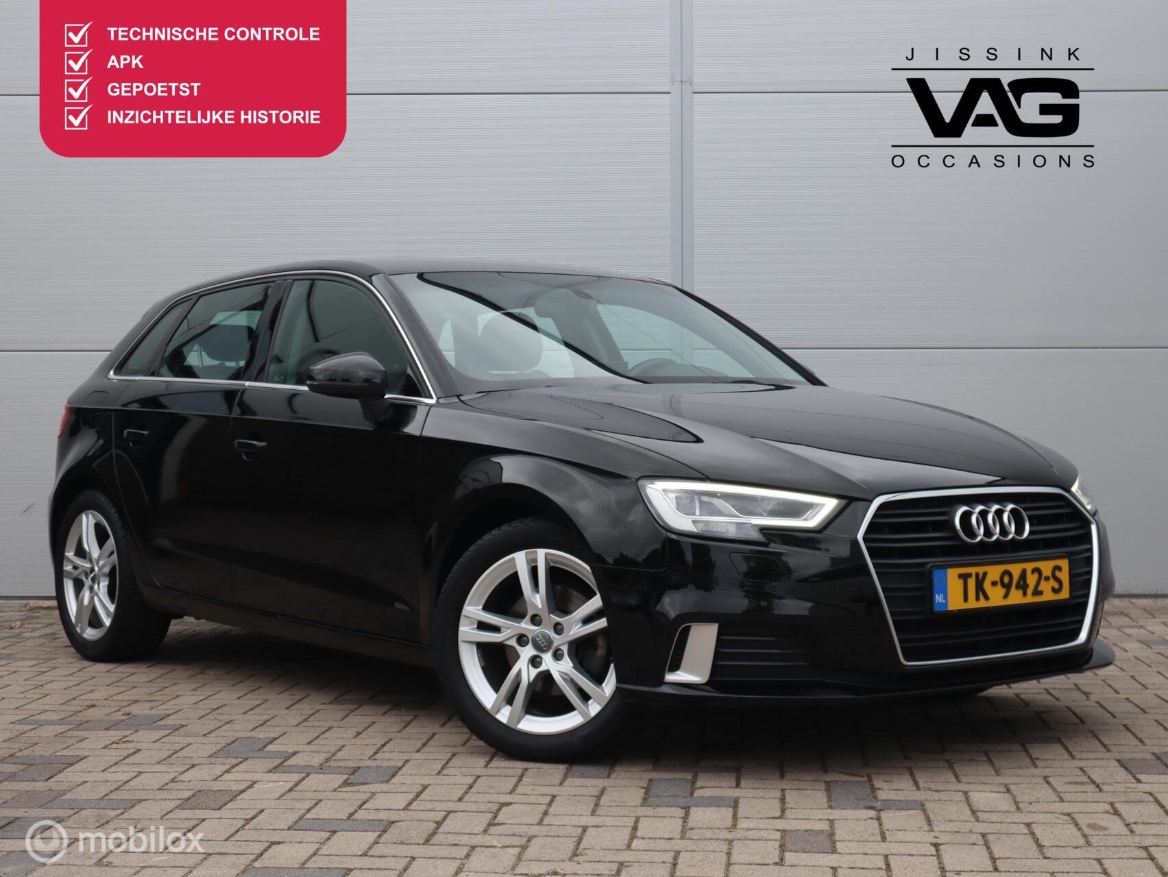 Audi A3 Sportback 1.0 TFSI LED pdc Airco Cruise Navi 17 inch, Voorwielaandrijving, Gebruikt, Euro 6, Zwart