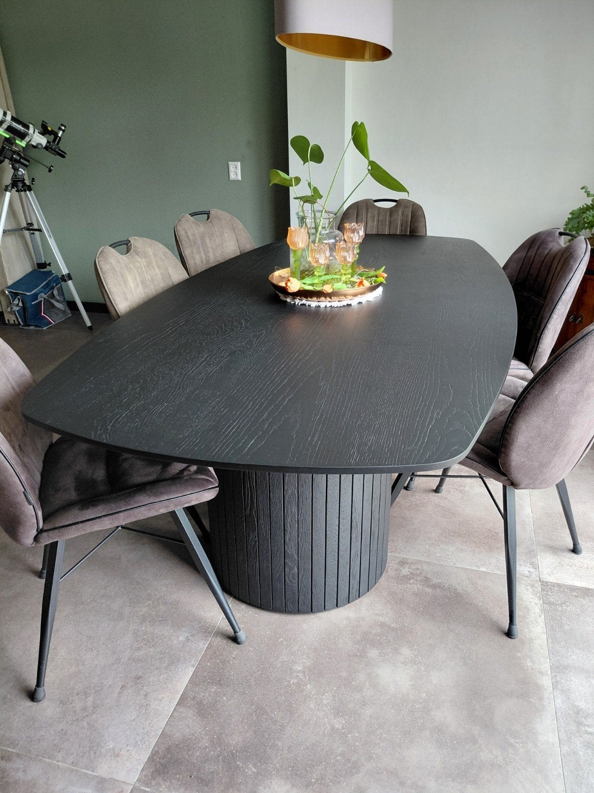 Deens Ovaal Eettafel(Pavie) 240x120 cm - Zo goed als nieuw, Huis en Inrichting, Ophalen, 100 tot 150 cm, 200 cm of meer, Zo goed als nieuw