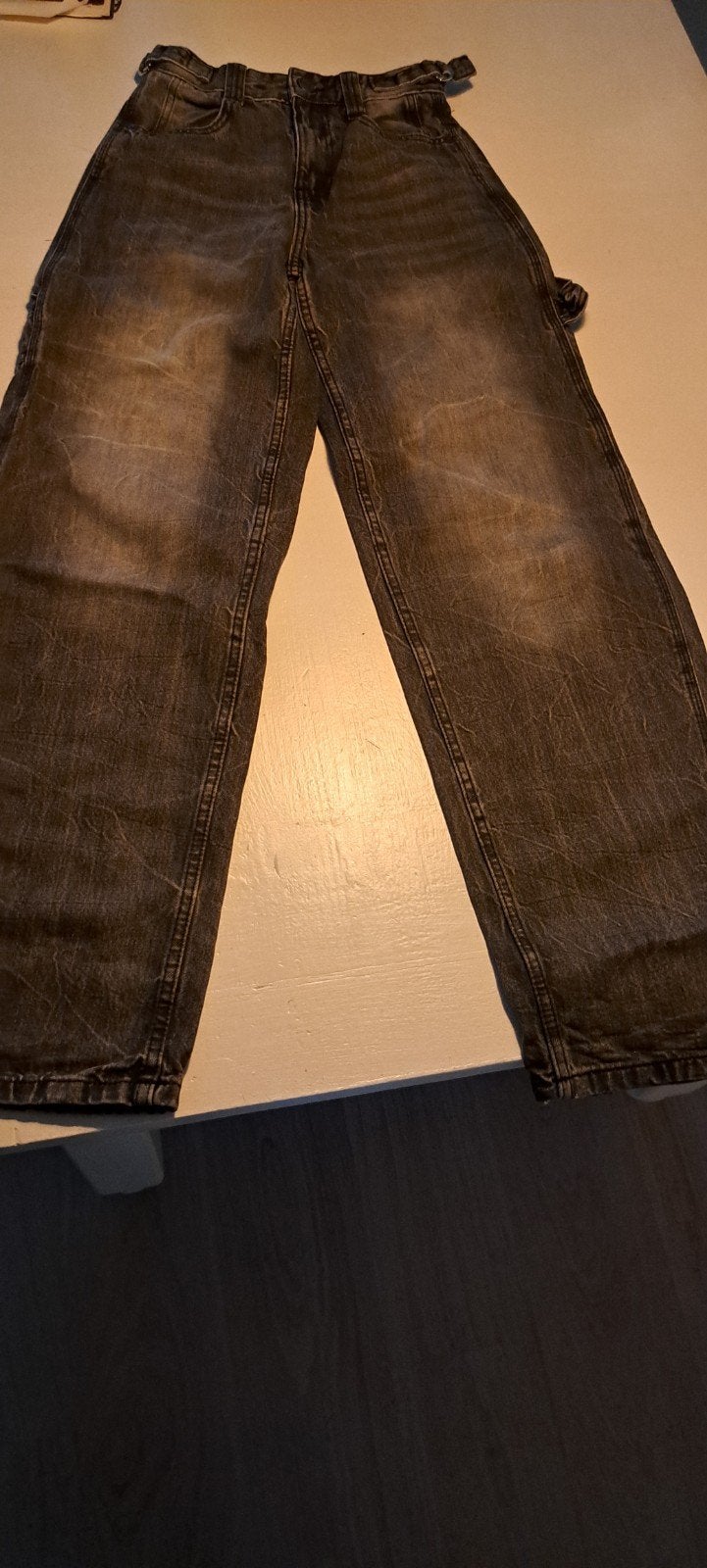 Bershka zwarte jeans maat 32, Zwart, Maat 34 (XS) of kleiner, Lang, Gedragen