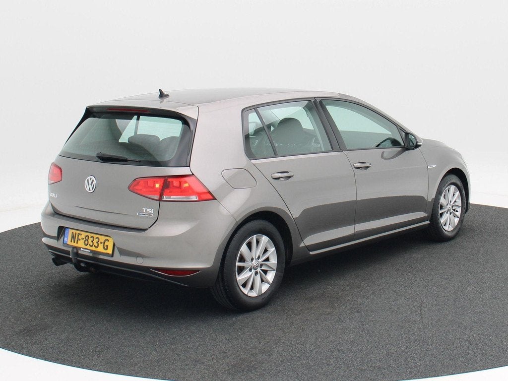 Volkswagen Golf 1.0 TSi Edition 115 Pk | Trekhaak | CarPlay, Voorwielaandrijving, Stof, Gebruikt, 23 km/l