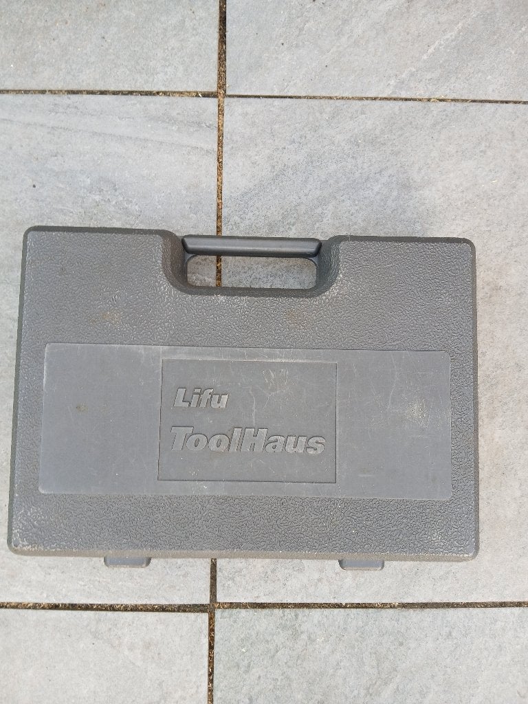 Koffertje met fietsgereedschap, Ophalen, Zo goed als nieuw, Gereedschapsset