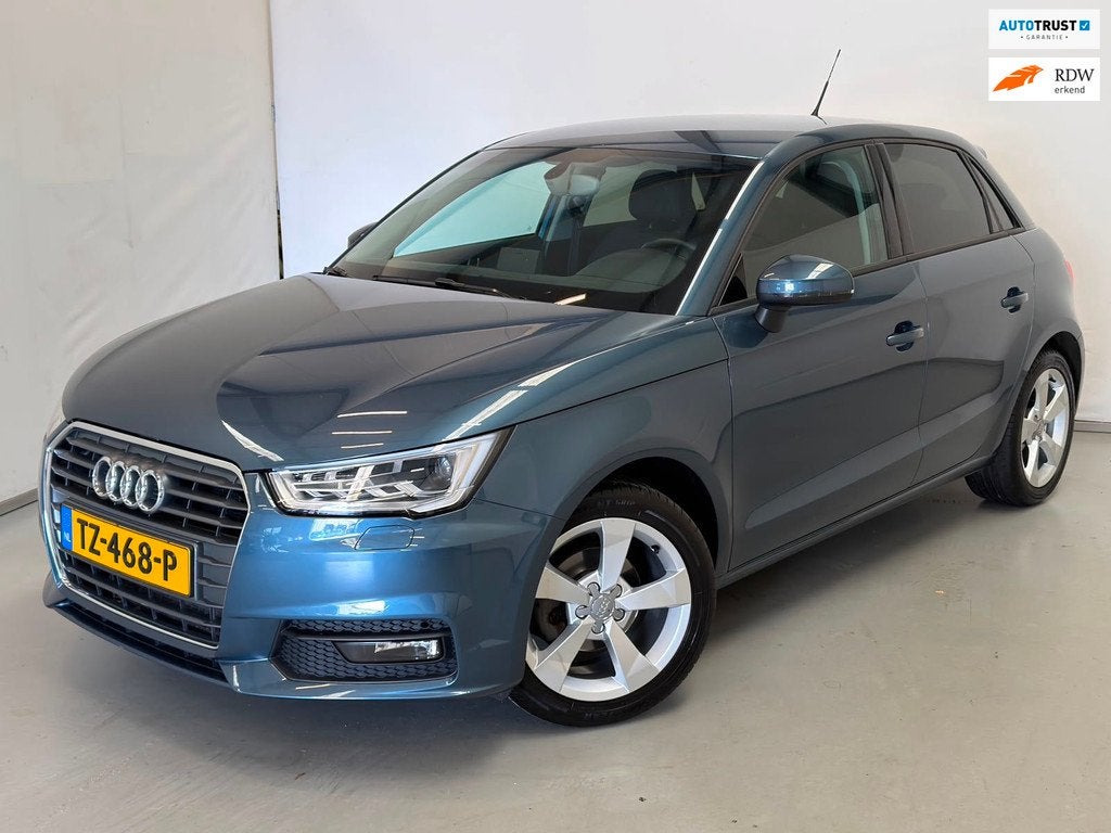 Audi A1 Sportback 1.0 TFSI Pro Line / Automaat / Keyless / S, Stof, Bedrijf, Geïmporteerd, 999 cc