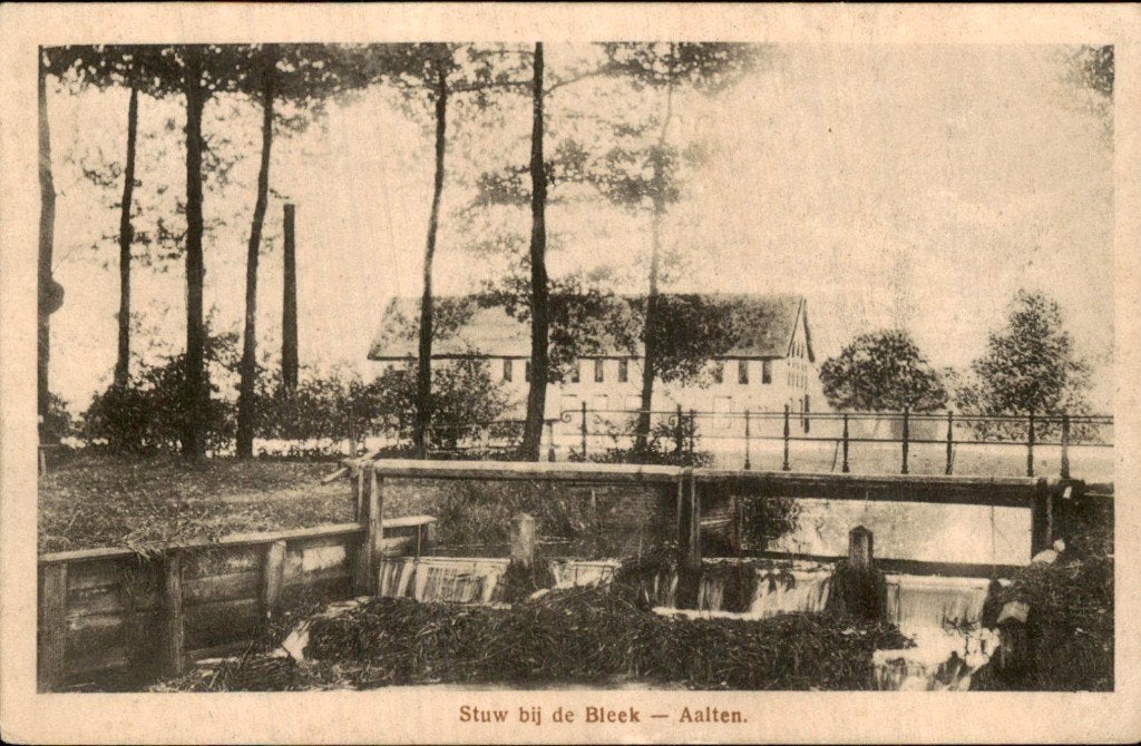 Aalten - Stuw - bij de Bleek, Ophalen of Verzenden, Voor 1920, Gelopen, Gelderland