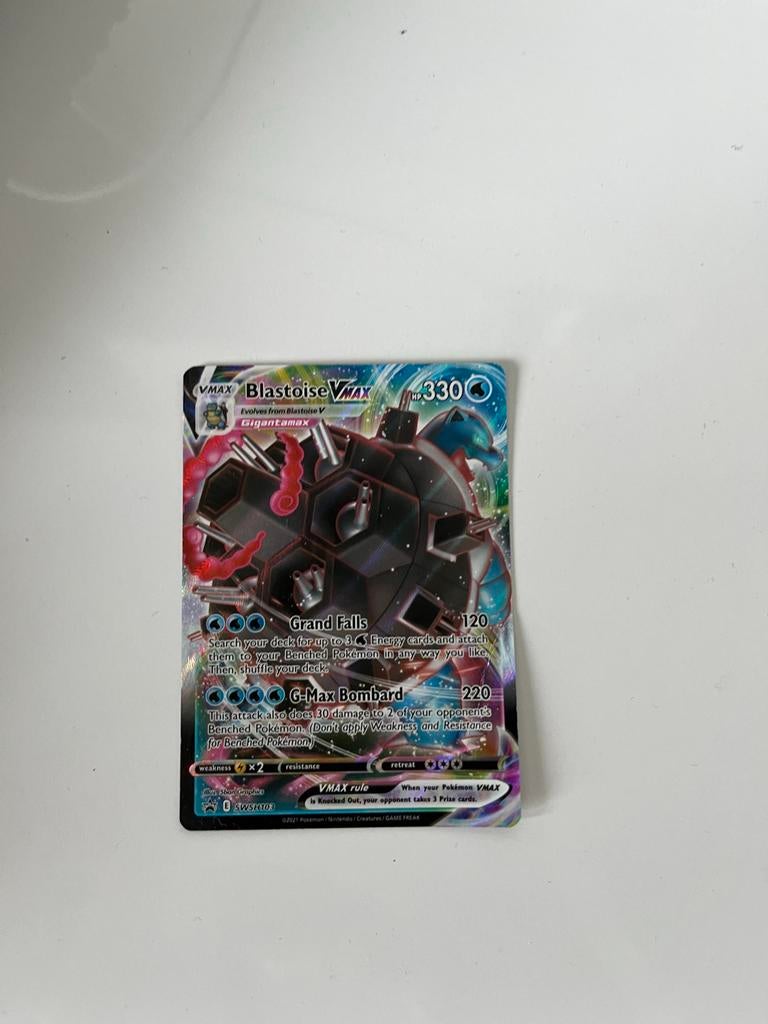 Blastoise VMAX Pokémon Kaart, Ophalen, Zo goed als nieuw, Losse kaart