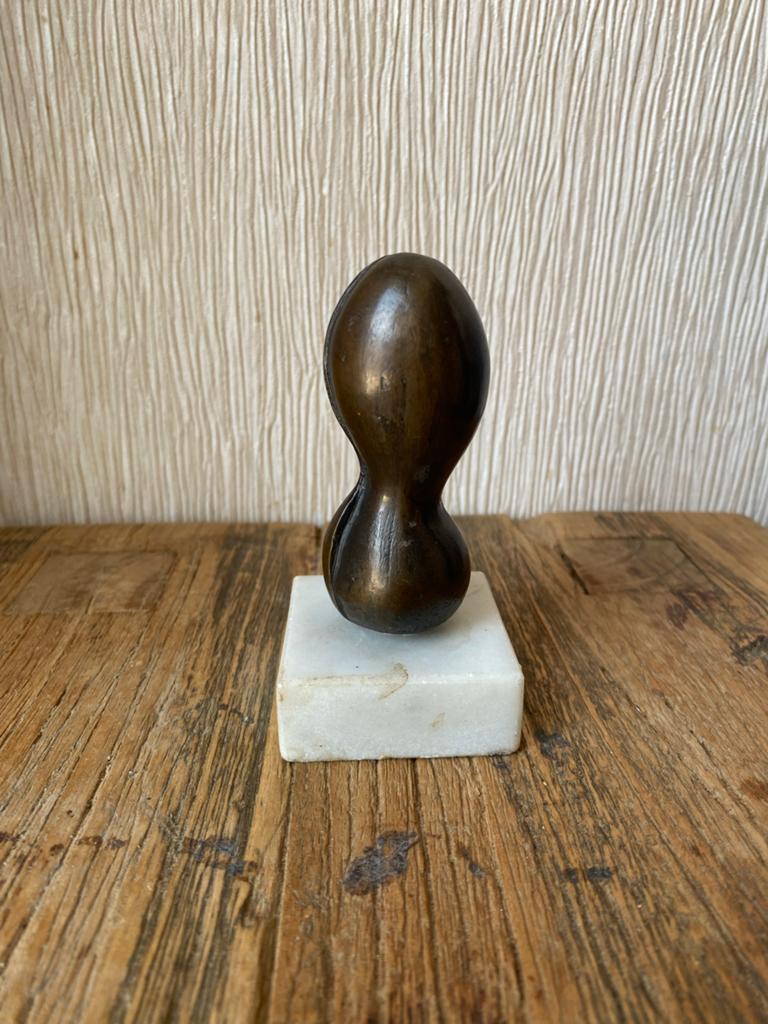 Schultheis abstract bronzen sculptuur op marmeren sokkel, Minder dan 20 cm, Ophalen of Verzenden, Brons, Op sokkel