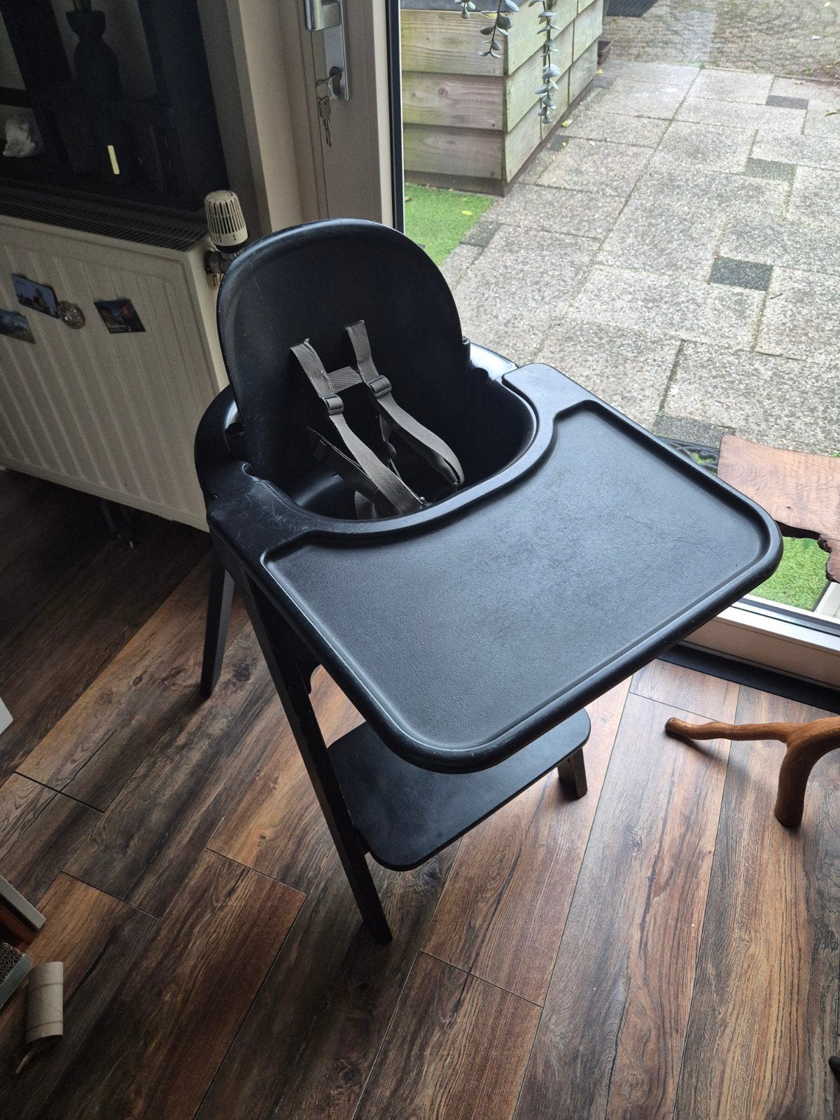 Stokke Steps kinderstoel zwart, Kinderen en Baby's, Ophalen, Zo goed als nieuw, Meegroeistoel, Afneembaar eetblad