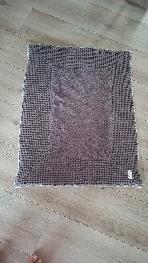 Koeka boxkleden, Ophalen of Verzenden, Zo goed als nieuw, Rechthoekig, Boxkleed