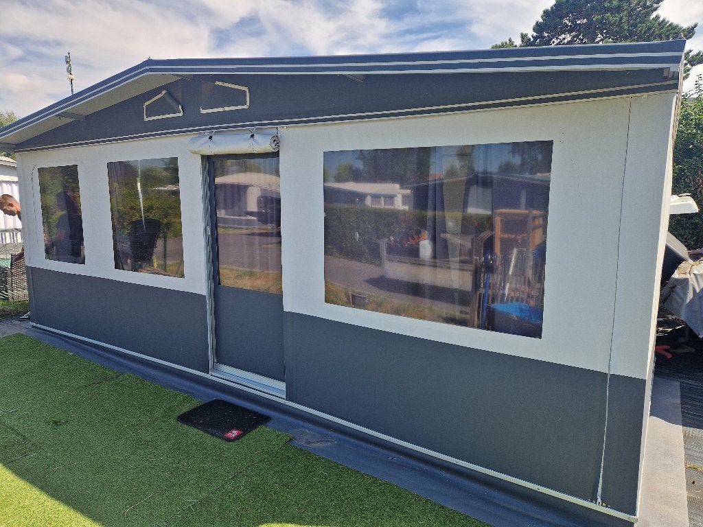 ZGAN 4 Seizoenen/Jaarplaats Voortent 650 x 300 ADM 3950,- !, Overige merken, Rue du zoning 3 4557 TINLOT (B), Ophalen of Verzenden