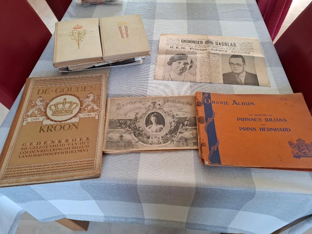 Koningshuis Nederland, Ophalen, Gebruikt, Nederland, Tijdschrift of Boek
