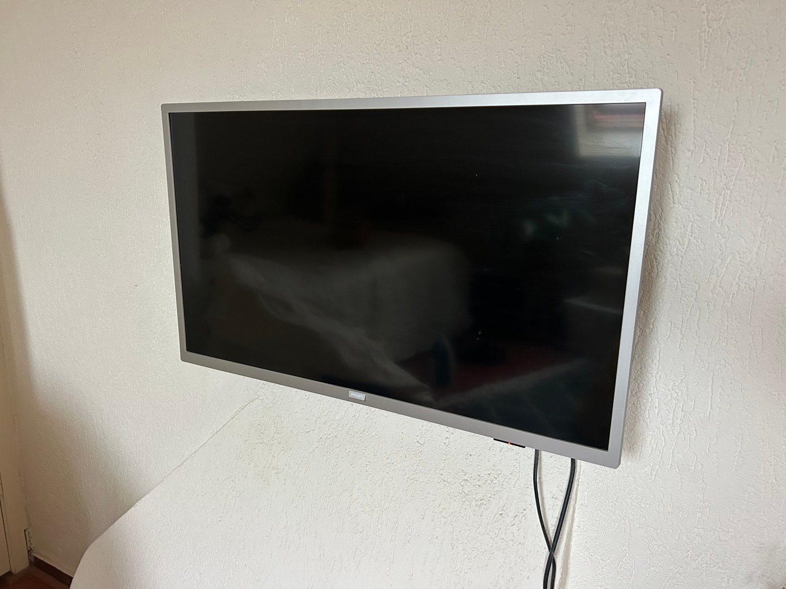 Philips smart tv - 32” - met doos, Ophalen, Zo goed als nieuw, 50 Hz, Philips