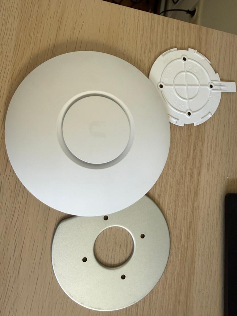 Ubiquiti UniFi NanoHD Access Point, Computers en Software, Accesspoints, Gebruikt, Ophalen of Verzenden
