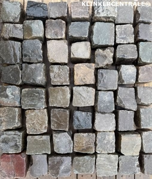 KORTING 875m2 grijs antraciet Portugees natuursteen keitjes, Bij dit gebruikte product niet meer te achterhalen., Gebruikt, Verzenden