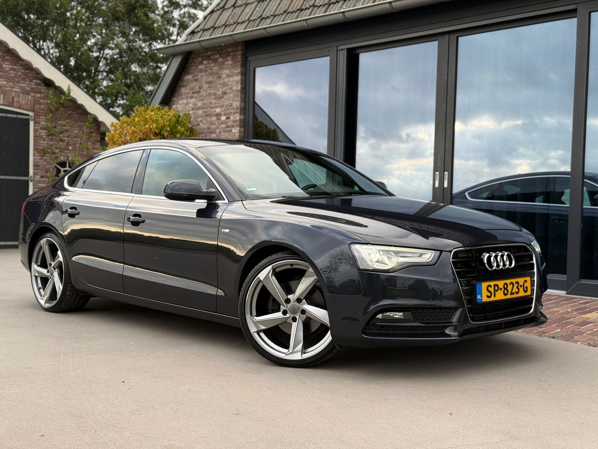 Audi A5 Sportback S-Line 1.8 TFSI Leder Stoelverwarming, Auto's, Voorwielaandrijving, Xenon verlichting, Gebruikt, 4 cilinders