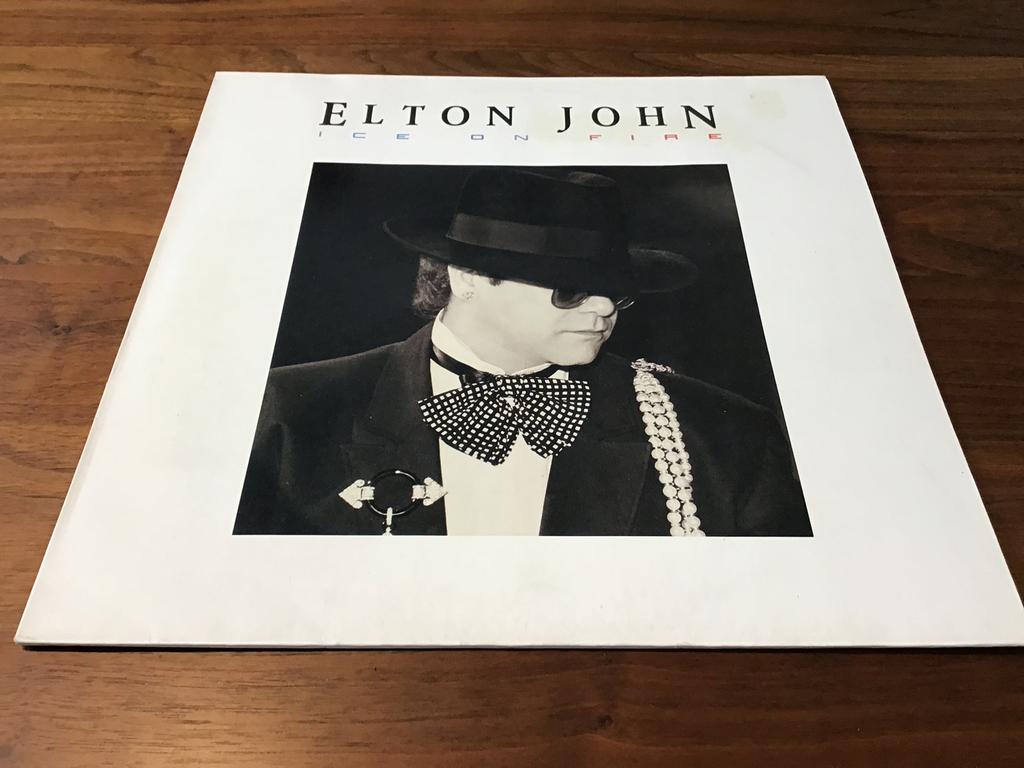 LP, 1985, ELTON JOHN, UCE ON FIRE, 826213-1, 3-10., Ophalen of Verzenden, Zo goed als nieuw, 12 inch