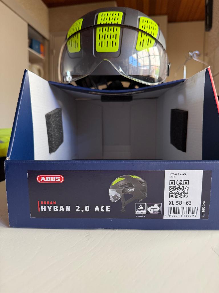fietshelm, Ophalen of Verzenden, Zo goed als nieuw, Abus, XL
