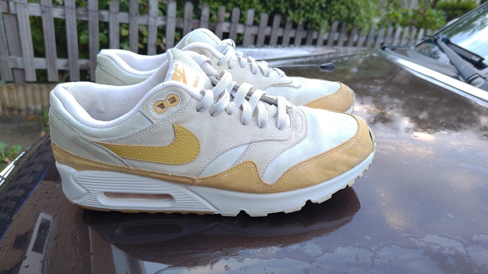 Nike Air Max 90/1 Guava Ice Wheat Gold AQ1273-800, Overige kleuren, Nike, Ophalen of Verzenden, Sneakers of Gympen