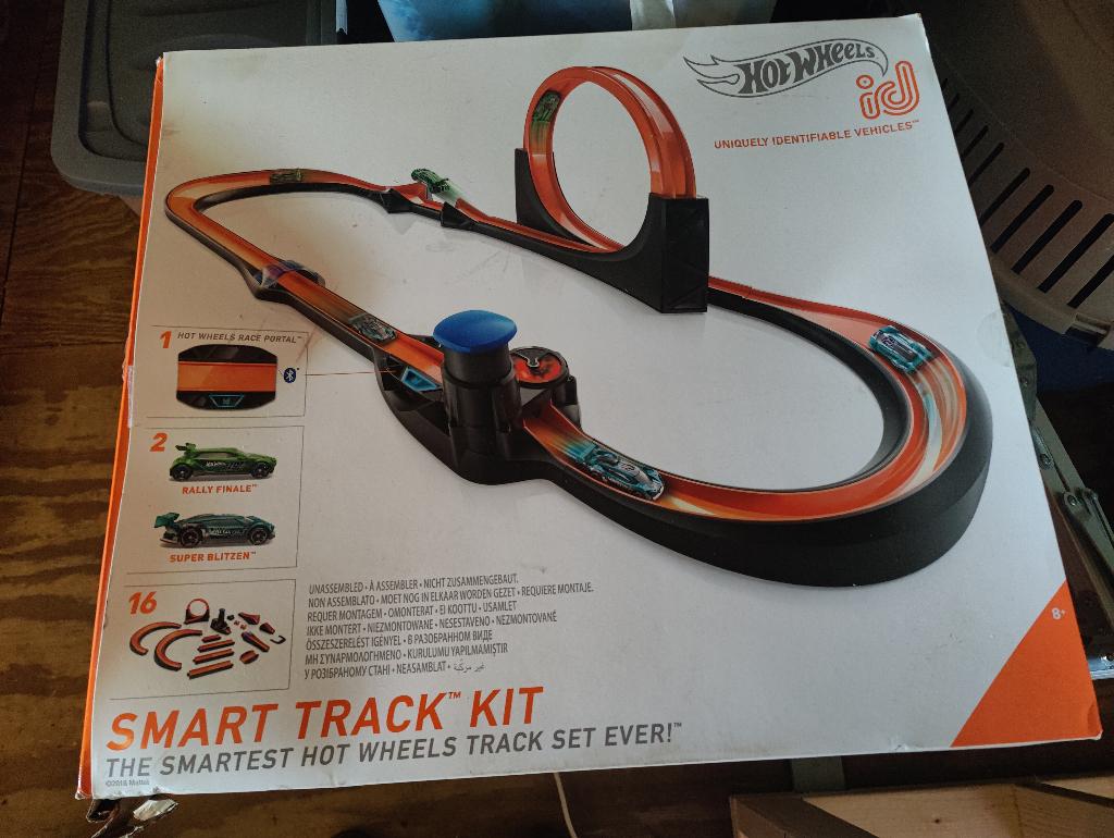Racebaan hotwheels, Kinderen en Baby's, Speelgoed | Racebanen, Ophalen, Racebaan, Zo goed als nieuw, Hot Wheels
