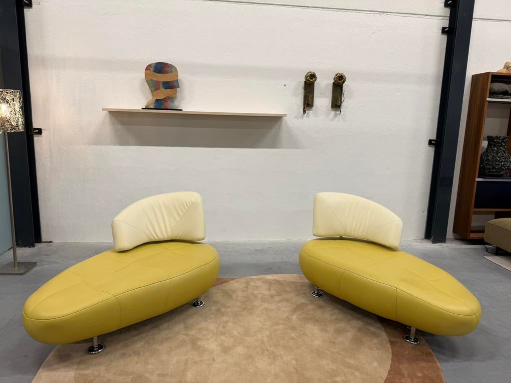 2 Leolux Kikko Chaise Longue Fauteuil Groen creme leer Bank, Leolux, Leer, Ophalen of Verzenden, Minder dan 150 cm