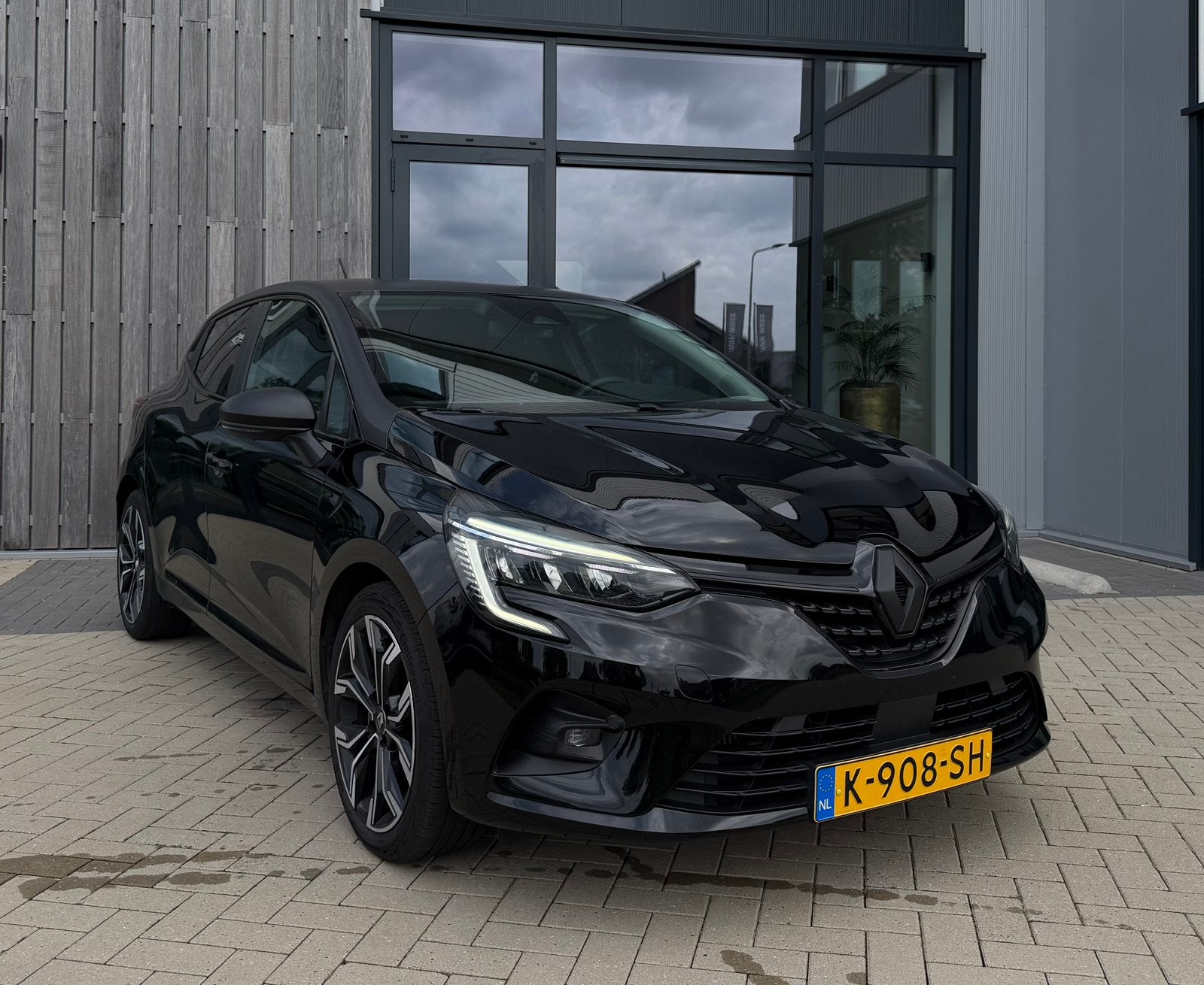 Renault Clio 1.0 TCe 90pk GPF 2021 Zwart, Auto's, Voorwielaandrijving, 1057 kg, Origineel Nederlands, 19 km/l