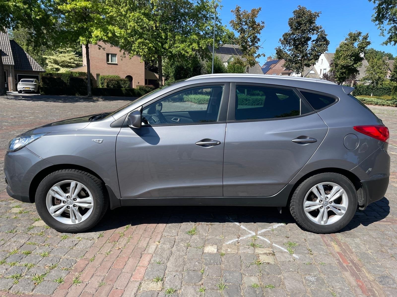 Hyundai iX35 2.0 I Cvvt 2WD AUT 2013 Grijs met lage km stand, 1998 cc, 4 cilinders, 163 pk, 75 €/maand