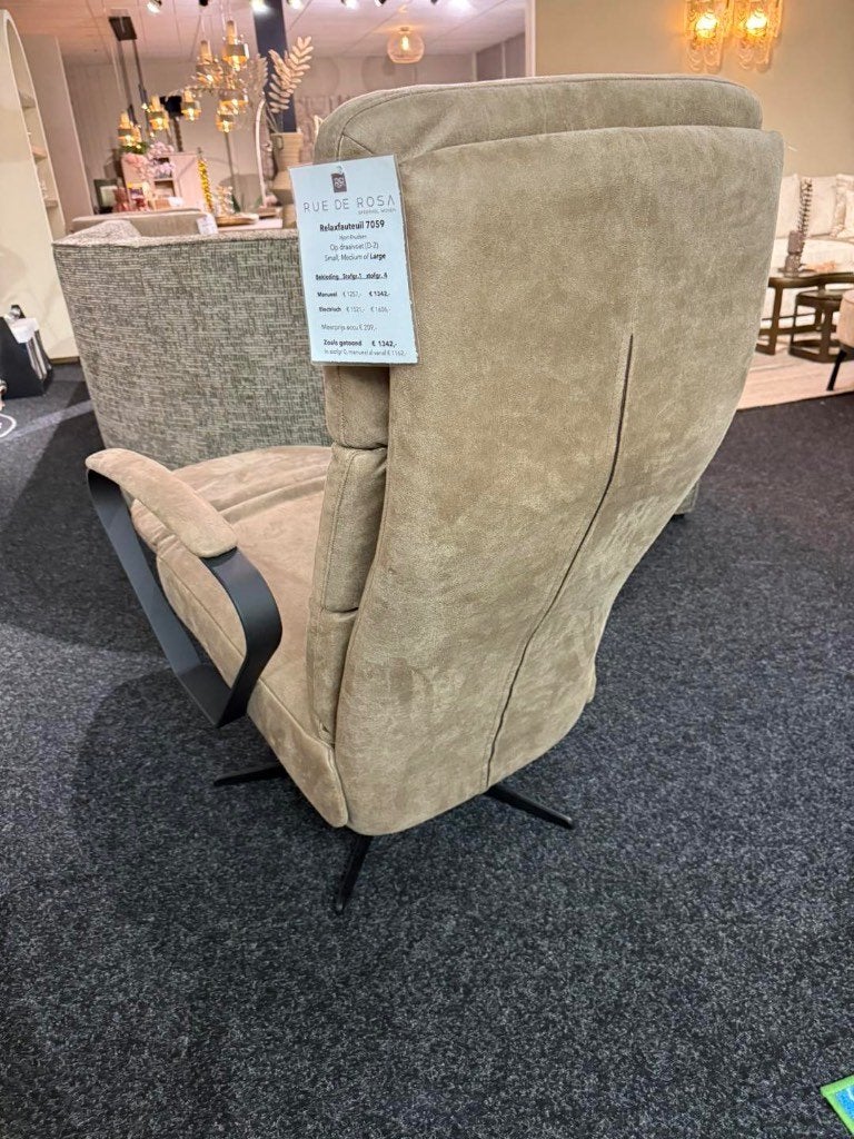 Relaxfauteuil 7059,  Hjort Knudsen-Large uitvoering, Ophalen, Minder dan 75 cm, Nieuw, Hjort Knudsen
