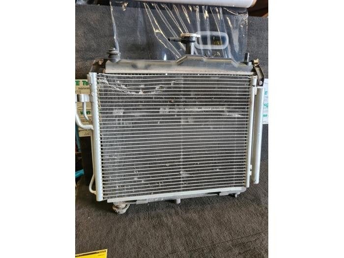 Radiateur van een Hyundai I10, Gebruikt, -, -, Hyundai