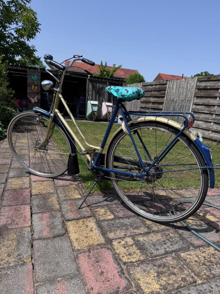Oldschool Gazelle kroegfiets / treinfiets, Ophalen, Trommelrem, Jaren '60 of nieuwer